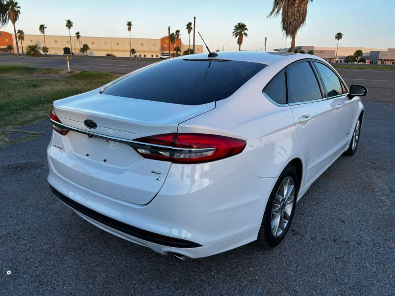 2017 Ford Fusion Hybrid SE