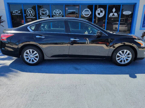 2015 Nissan Altima for sale at BestCar in Kissimmee FL