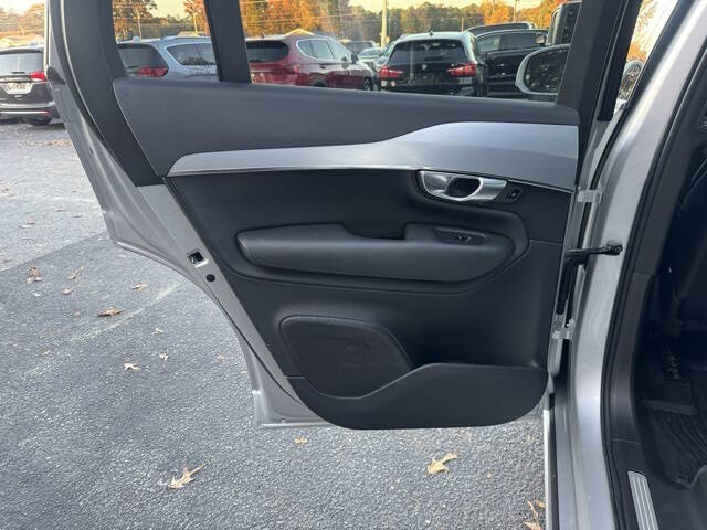 2018 Volvo XC90 T5 Momentum 5-Passenger