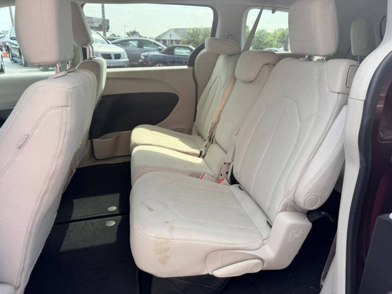 2017 Chrysler Pacifica Touring