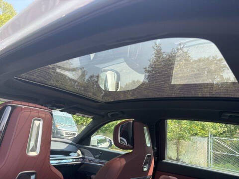 2025 BMW 7 Series 740i xDrive