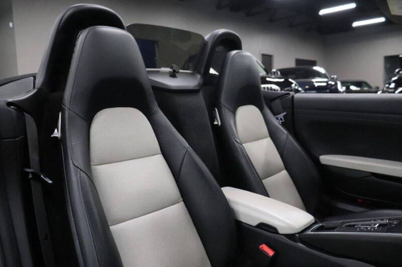2019 Porsche 718 Boxster