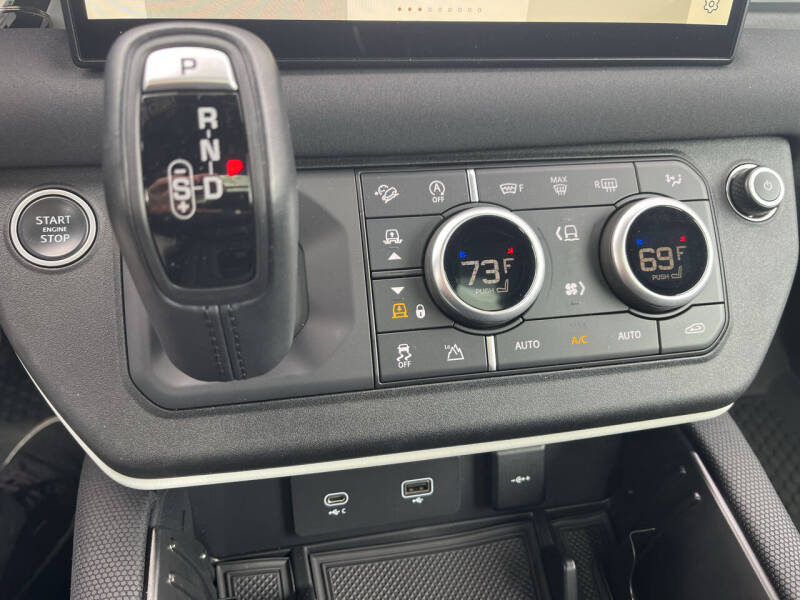 2022 Land Rover Defender 90 X-Dynamic SE