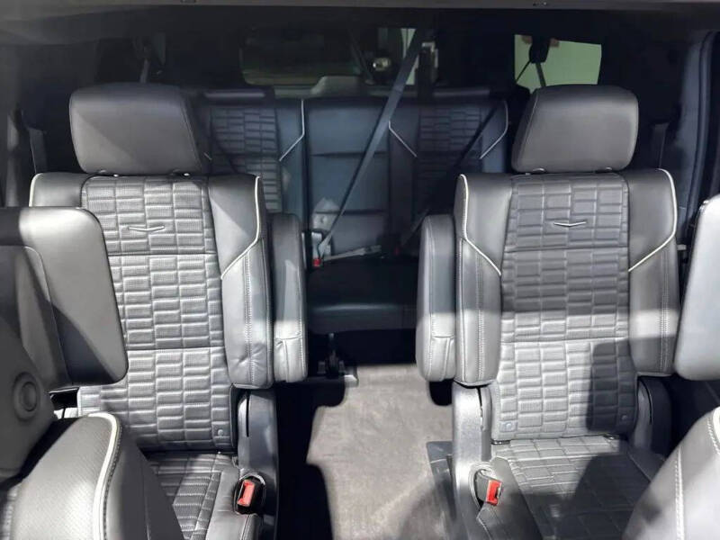 2023 Cadillac Escalade-V ESV