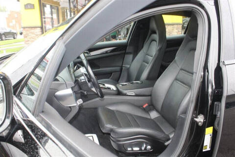 2018 Porsche Panamera 4S