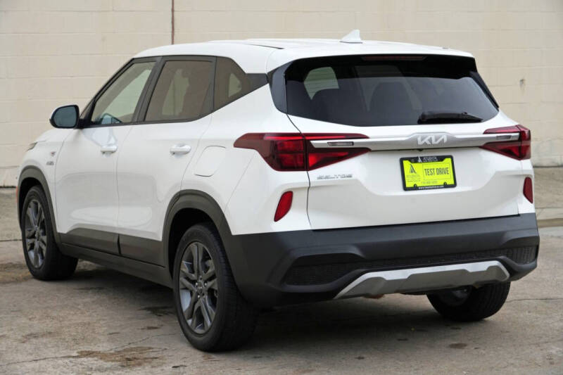 2023 Kia Seltos LX