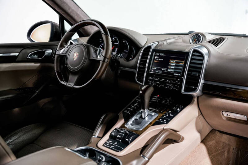 2013 Porsche Cayenne Turbo