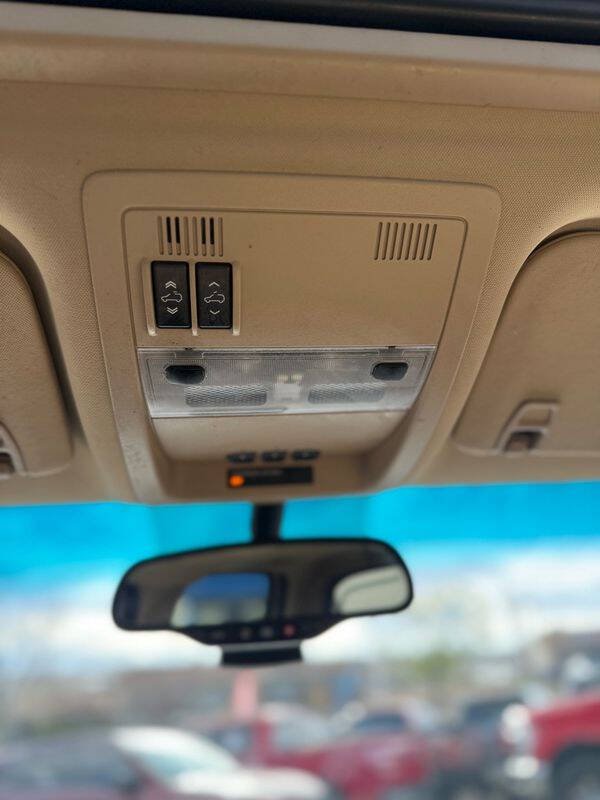 2011 Cadillac Escalade EXT Premium