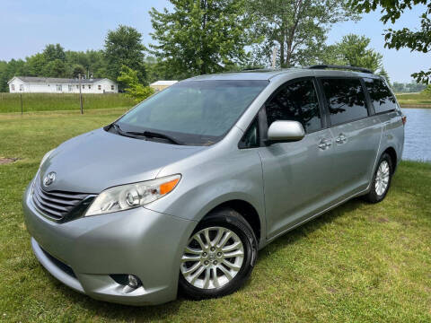 2016 Toyota Sienna for sale at K2 Autos in Holland MI