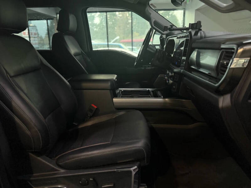 2023 Ford F-350 Super Duty Lariat