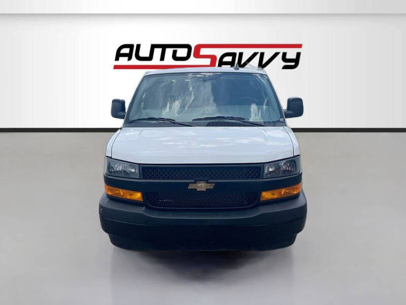 2025 Chevrolet Express 2500
