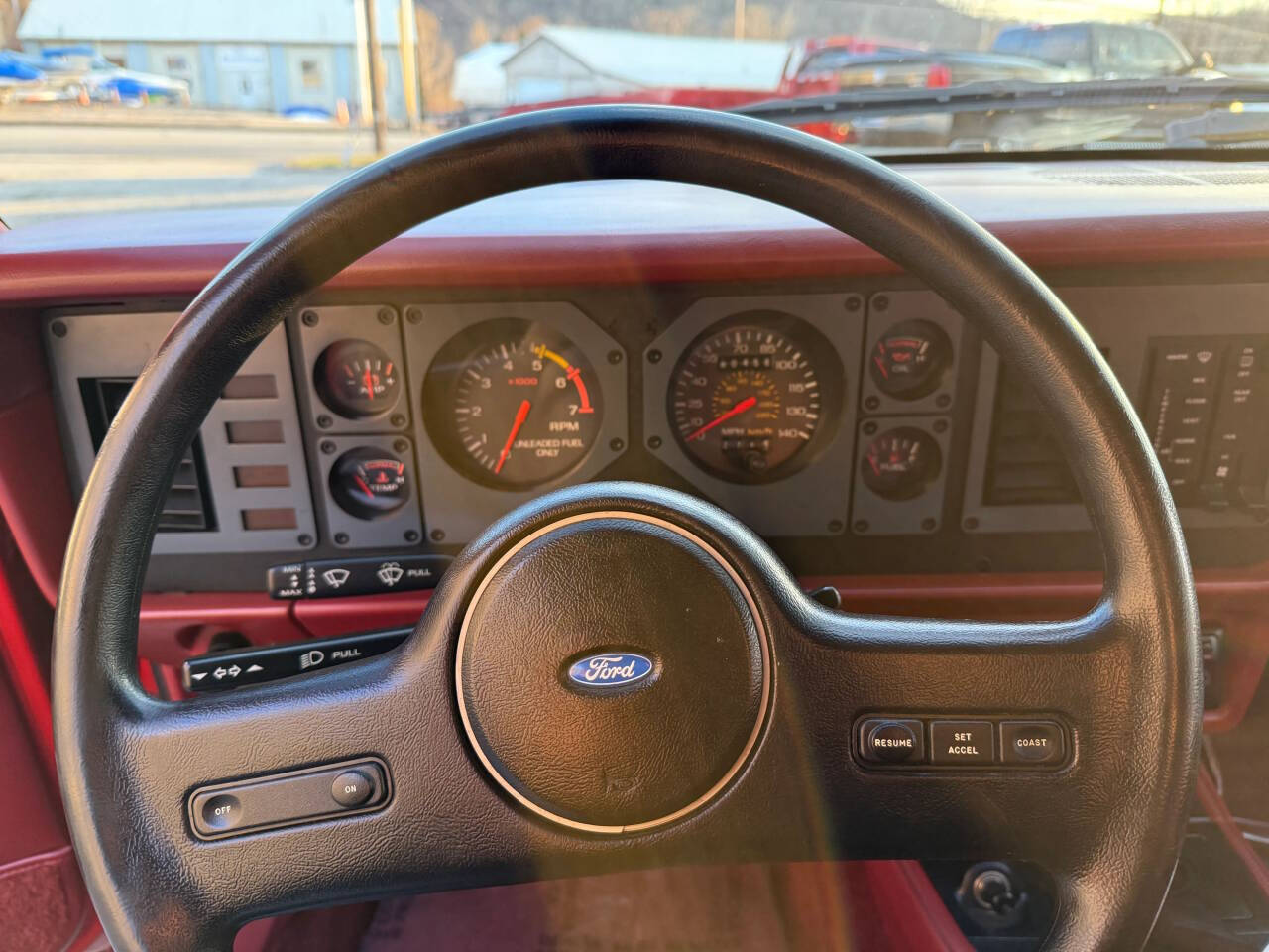 1986 Ford Mustang 28