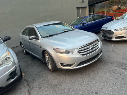 2013 Ford Taurus Limited