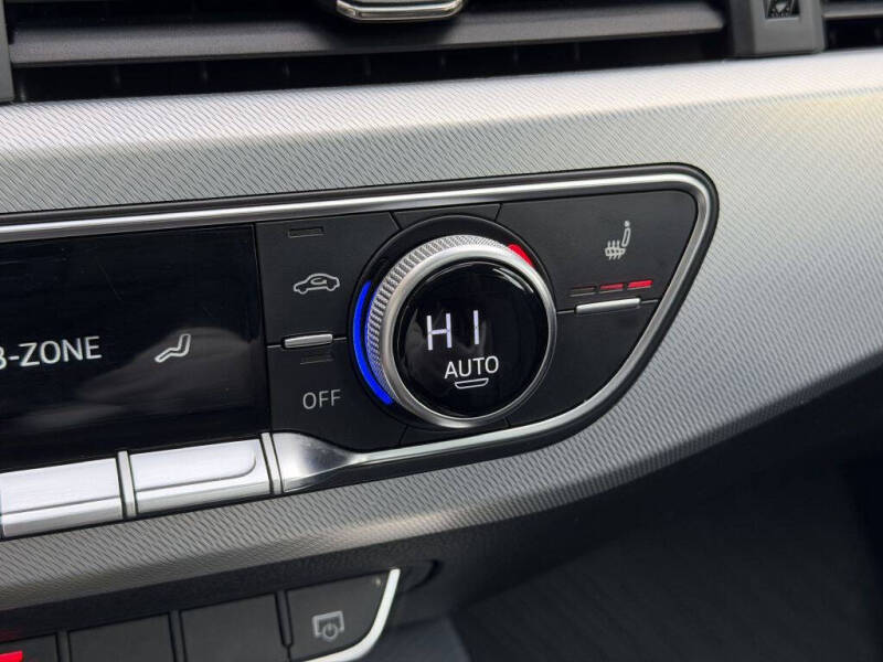 2017 Audi A4 2.0T quattro Premium Plus