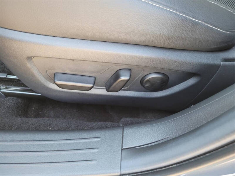 2025 Mazda CX-50 2.5 S Preferred