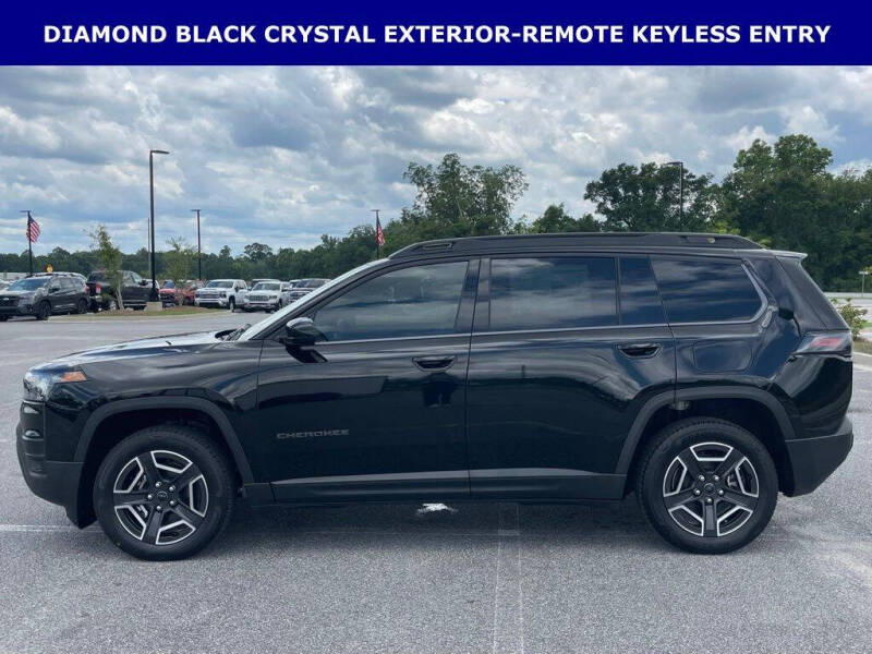 2026 Jeep Cherokee Laredo