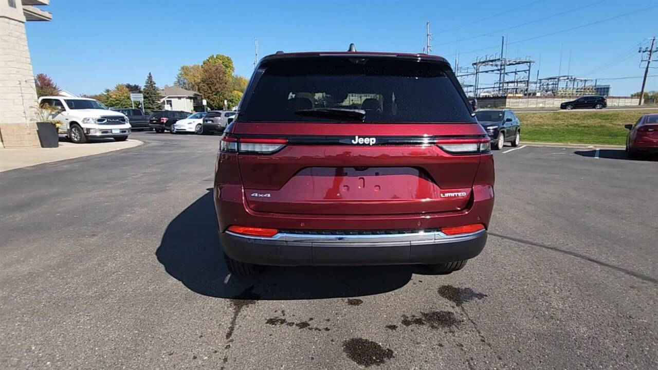 2025 Jeep Grand Cherokee for sale at Victoria Auto Sales in Victoria, MN