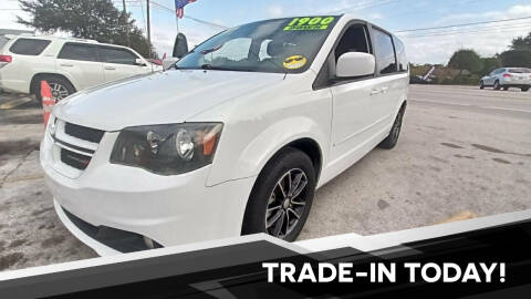 2015 Dodge Grand Caravan for sale at GP Auto Connection Group in Haines City FL