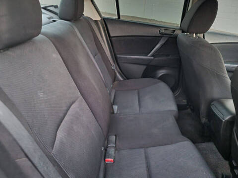 2010 Mazda MAZDA3 i Sport