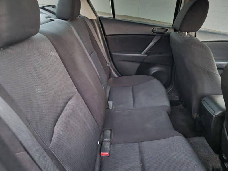 2010 Mazda MAZDA3 i Sport