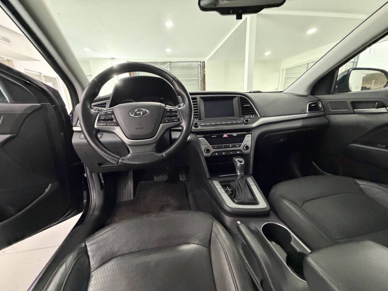 2017 Hyundai Elantra Limited