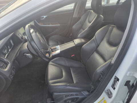 2016 Volvo S60 T5 Inscription Platinum