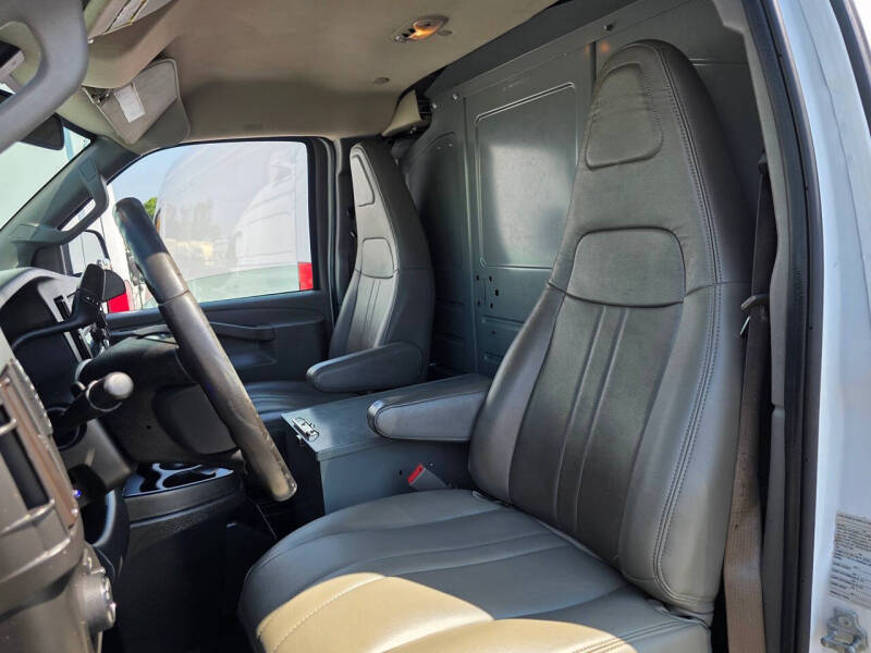 2019 Chevrolet Express 3500