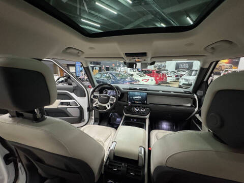 2023 Land Rover Defender 130 First Edition