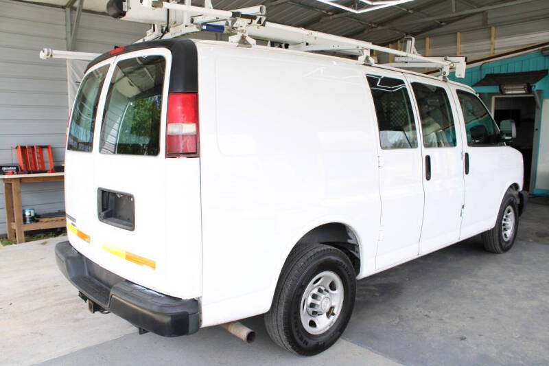 2016 Chevrolet Express 2500