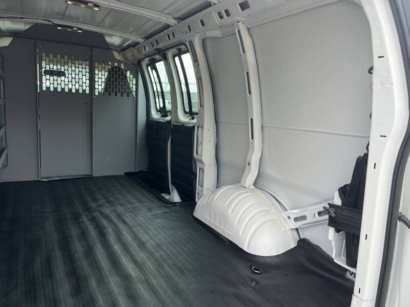 2018 Chevrolet Express 2500