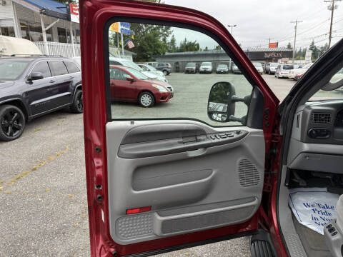 2004 Ford Excursion XLT