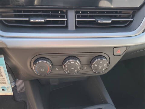 2026 Chevrolet Trax RS