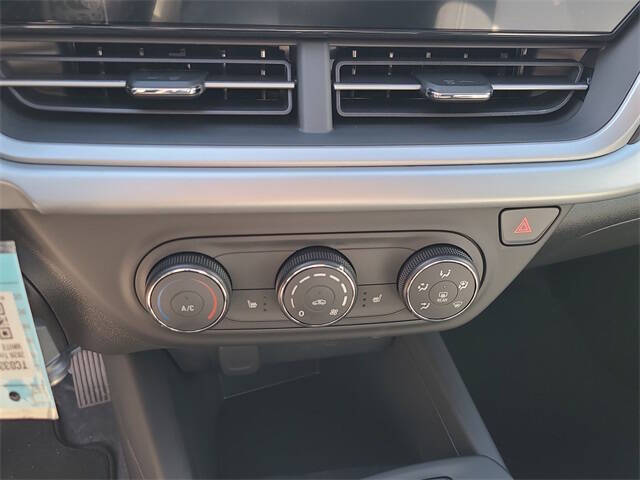 2026 Chevrolet Trax RS