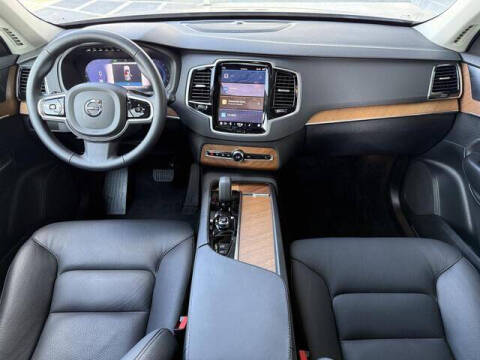 2024 Volvo XC90 B6 Plus Bright Theme 7P