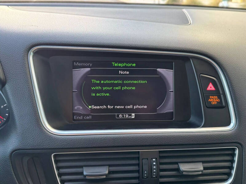 2012 Audi Q5 3.2 quattro Premium Plus