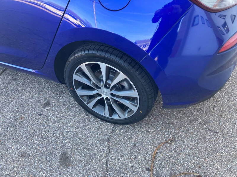 2019 Hyundai Elantra GT