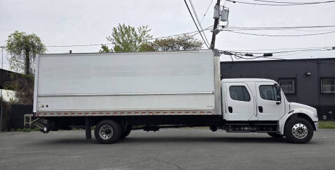 2022 Freightliner M2 106