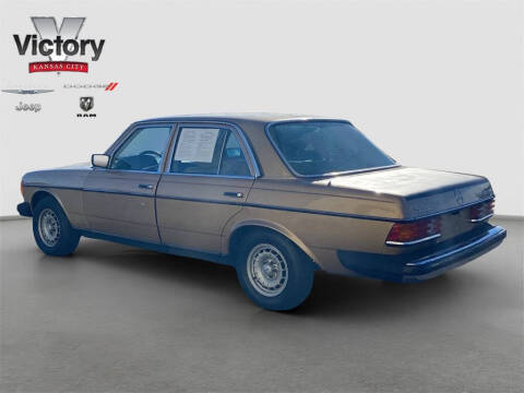 1985 Mercedes-Benz 300-Class 300 D