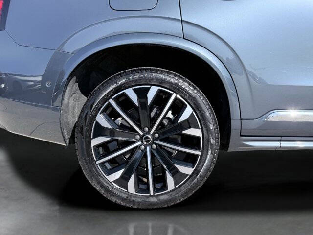 2025 Volvo XC90 T8 Ultra Bright Theme 6P