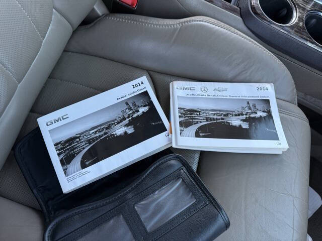 2014 GMC Acadia Denali