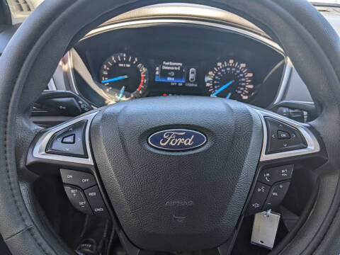 2013 Ford Fusion SE
