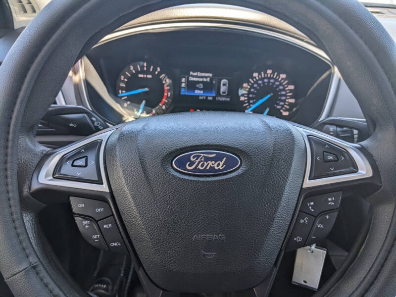 2013 Ford Fusion SE