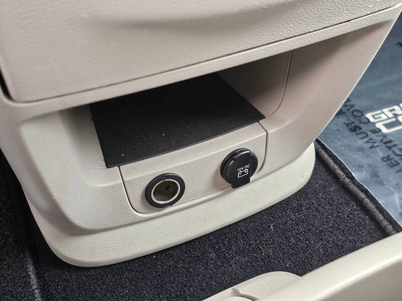 2013 Dodge Grand Caravan American Value Package