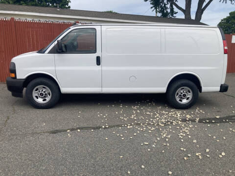 2019 GMC Savana 2500
