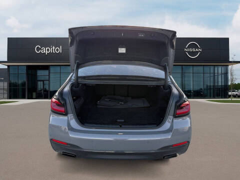 2022 BMW 5 Series 530e