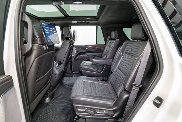 2022 Cadillac Escalade Sport Platinum