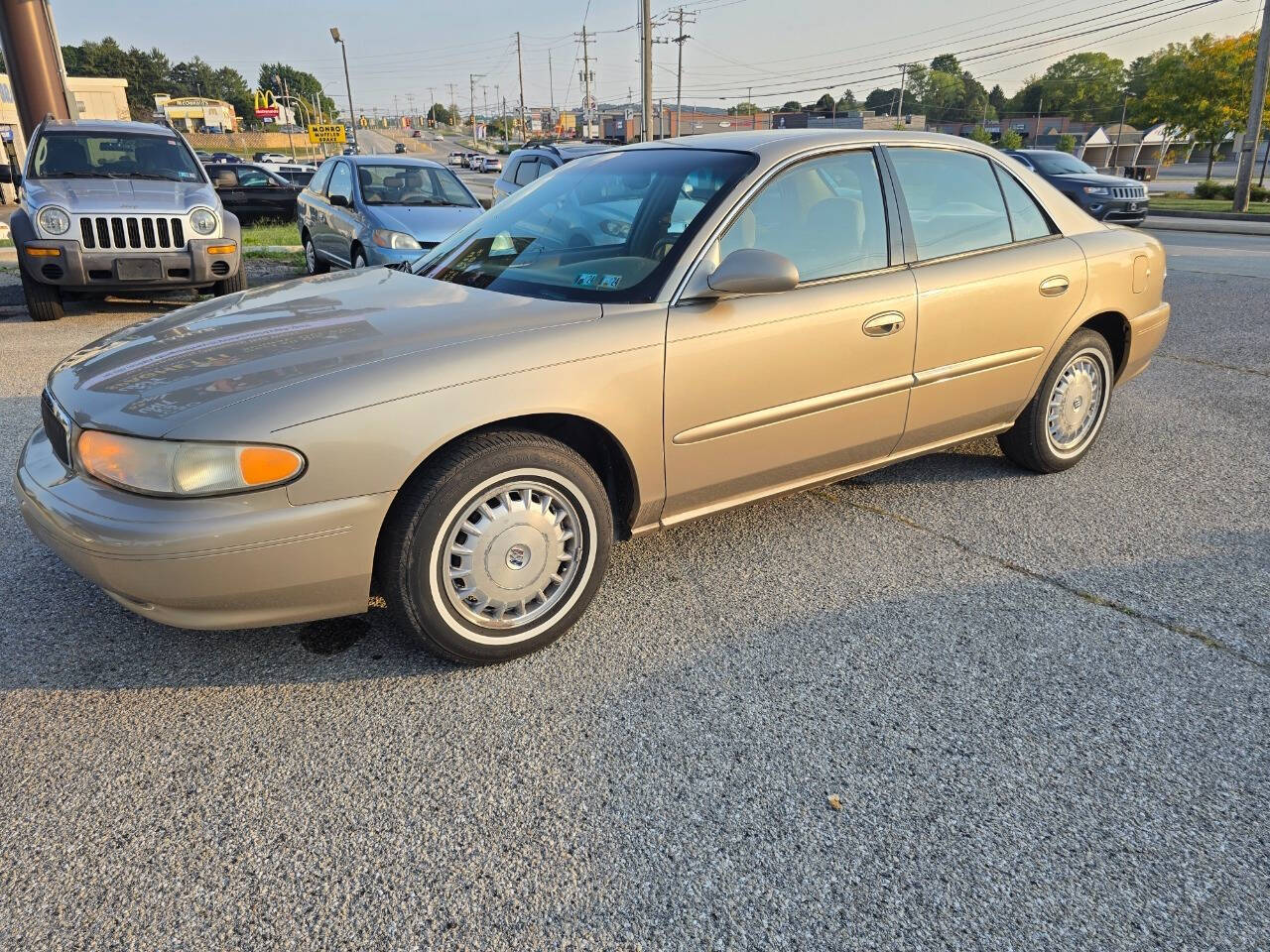 2005 Buick Century for sale at QUEENSGATE AUTO SALES in York, PA