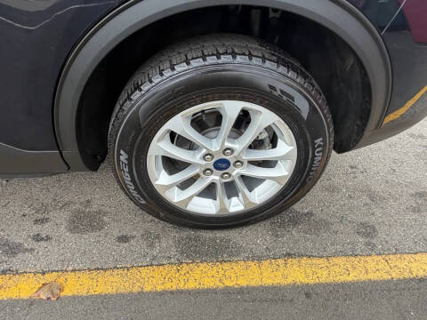 2021 Ford Escape Hybrid SE