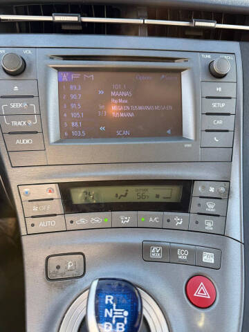 2014 Toyota Prius Two