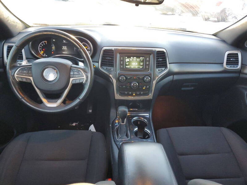 2017 Jeep Grand Cherokee Laredo